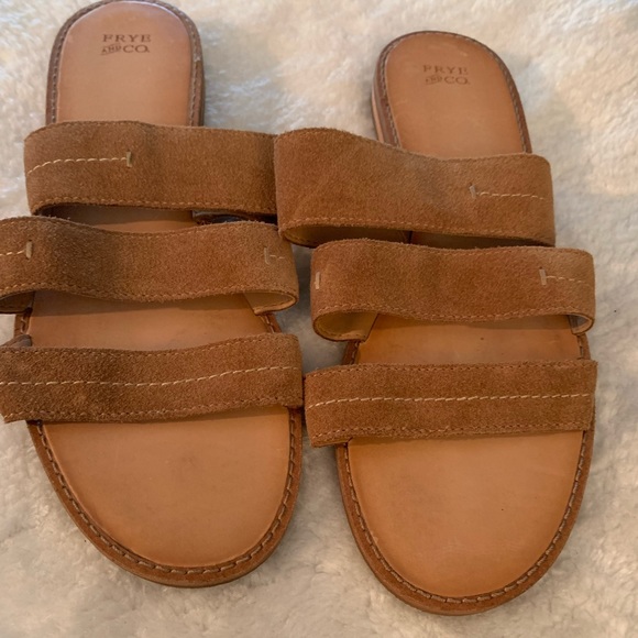 Frye and Co Evie Three Band Slides - Picture 6 of 6